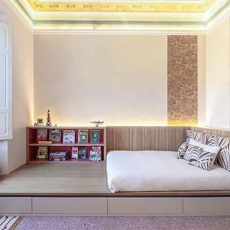 Charme Apartment Florence